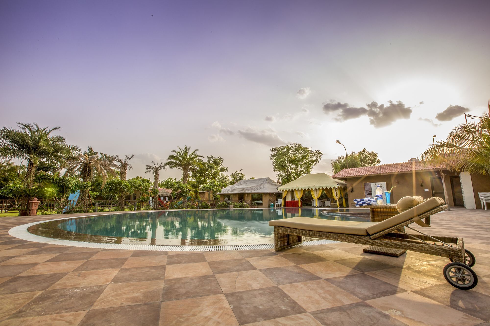 Garh Govind Resort 4*